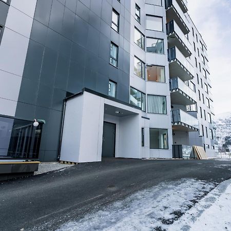 Northern Light Apartments - Nyholmen Luxury Penthouse B Тромсьо Екстериор снимка
